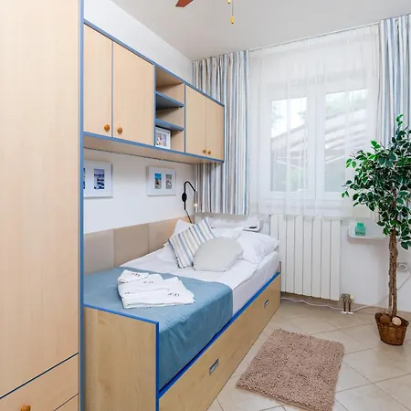 Flava Domo With Pool * Krk Town