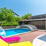 Flava Domo With Pool Διαμέρισμα *