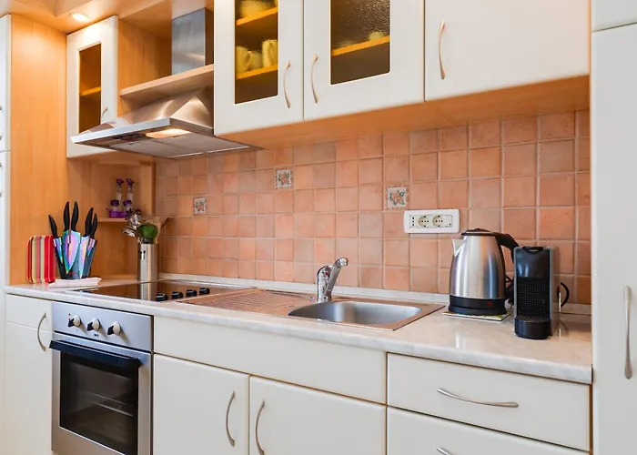 Flava Domo With Pool Apartament Krk Town