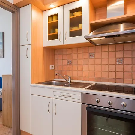 Apartman Flava Domo With Pool Krk Town